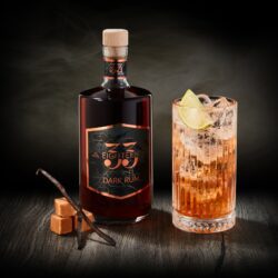 33 EIGHTEEN DARK RUM